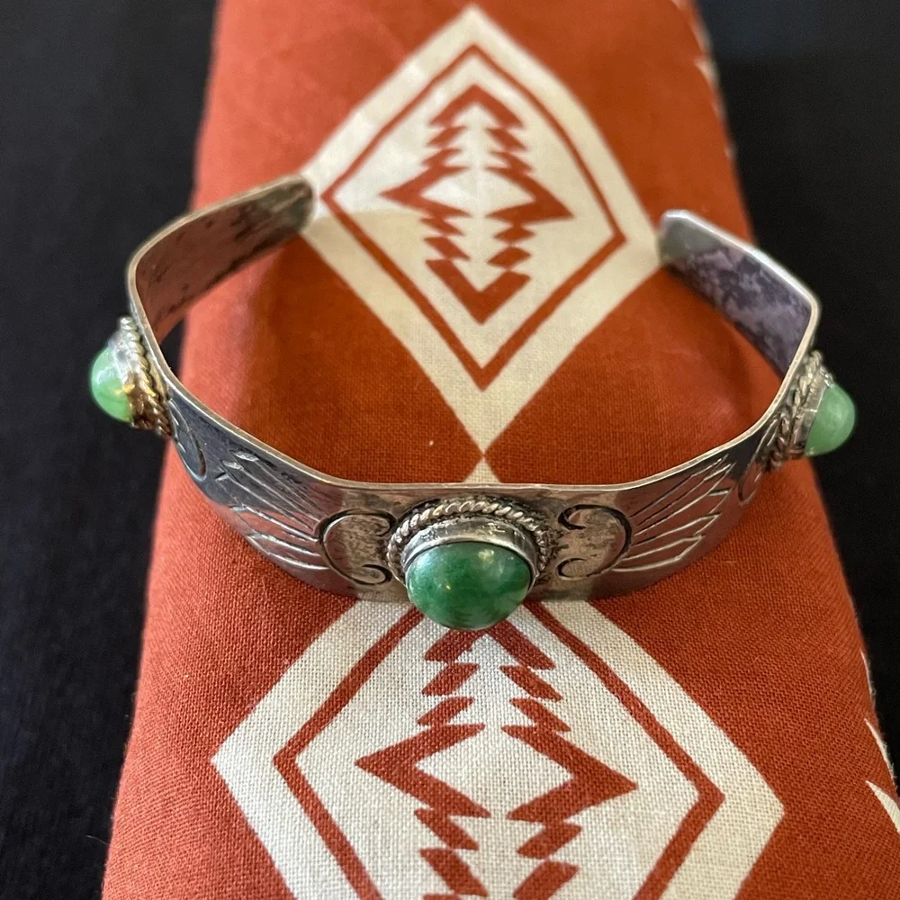 Vintage 1930s - 1940s sterling Mexico silver cuff bracelet! - Picture 8 of 9